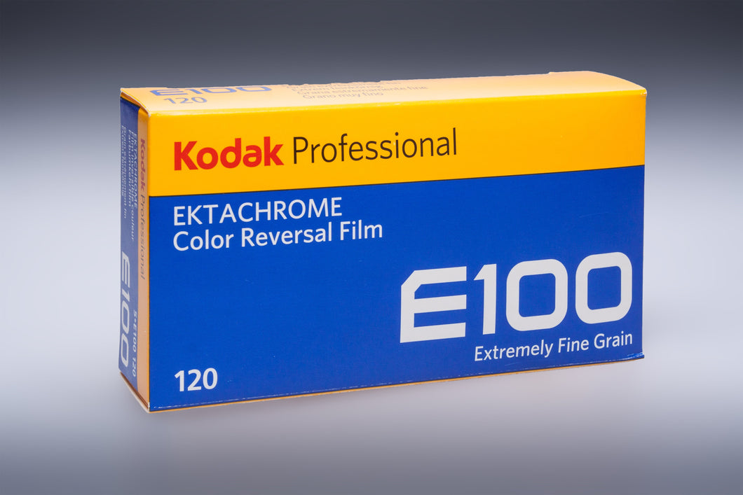 Kodak E100 (120) Exp.: 07.2022